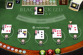 Partida al blackjack en su variante multimanos de Playtech desde la app de Merkurmagic