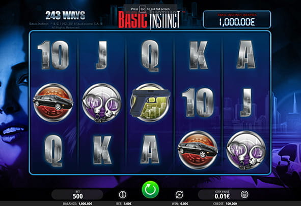 Partida a la slot Basic Instinct de iSoftBet con sus cinco rodillos y tres filas.