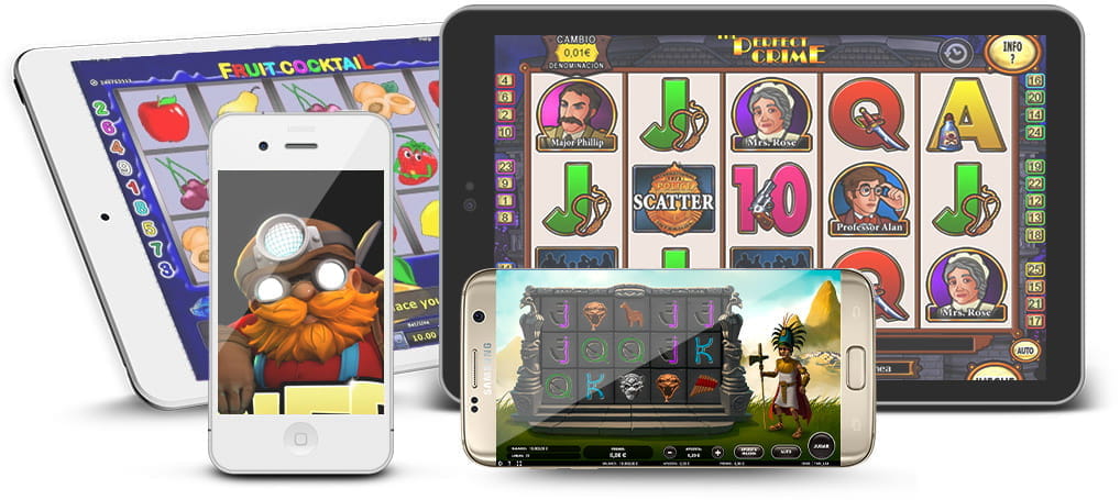 Varios teléfonos y tablets con juegos de casino de R. Franco.