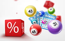 Dos dados con signos de porcentaje rodeados de bolas de bingo y fichas de juego.