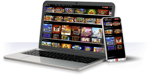 Un ordenador y un móvil con la oferta de juegos de Pause&Play.