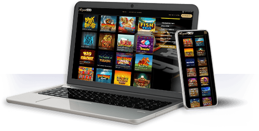 Un ordenador y un móvil con la oferta de juegos de Royale500.
