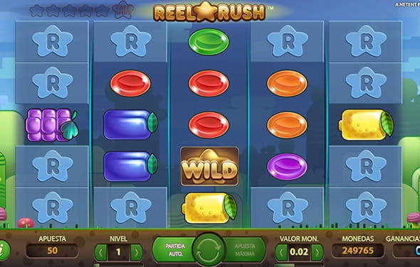 Partida de la slot Reel Rush de NetEnt en un casino online, con algunos de los principales símbolos, incluido el comodín.