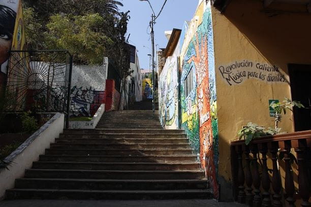 Escaleras en Lima, Perú.