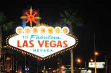 Cartel Luminoso de bienvenida a Las Vegas.