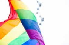 Bandera del Orgullo LGBTIQ+.