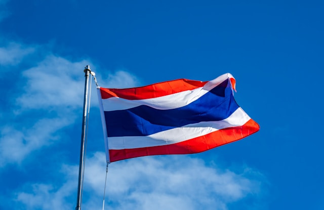 Bandera de Tailandia ondeando.