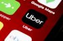 Icono de la aplicación de Uber en la pantalla de un smartphone.