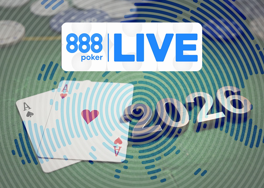 Cartas de póker sobre una mesa verde con el texto “888 poker LIVE 2026”.