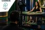 Estudio de casino en directo de Codere con cámara, crupier y monitores de control de emisión