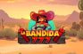 Logotipo de La Bandida 777 con una bandida mexicana de sombrero rojo y cartuchos de dinamita en el desierto